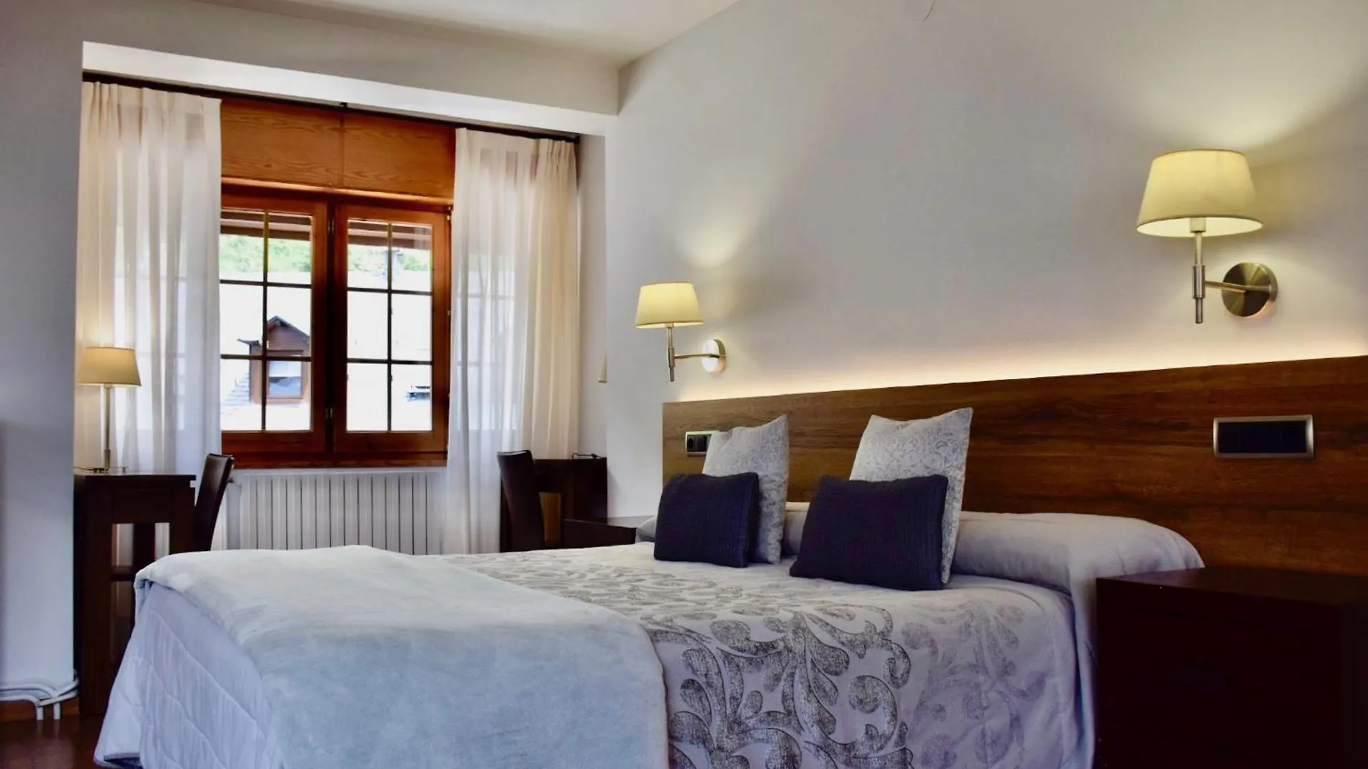 Hotel L'Aut Erill la Vall إسبانيا